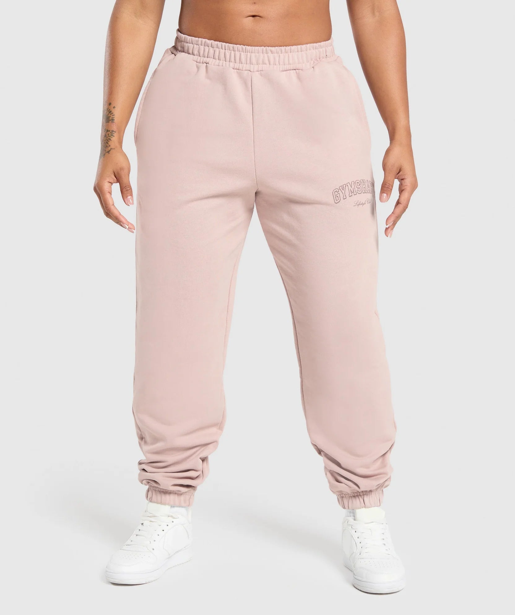 GYMSHARK CAMPUS CLASSICS GRAPHIC JOGGERS