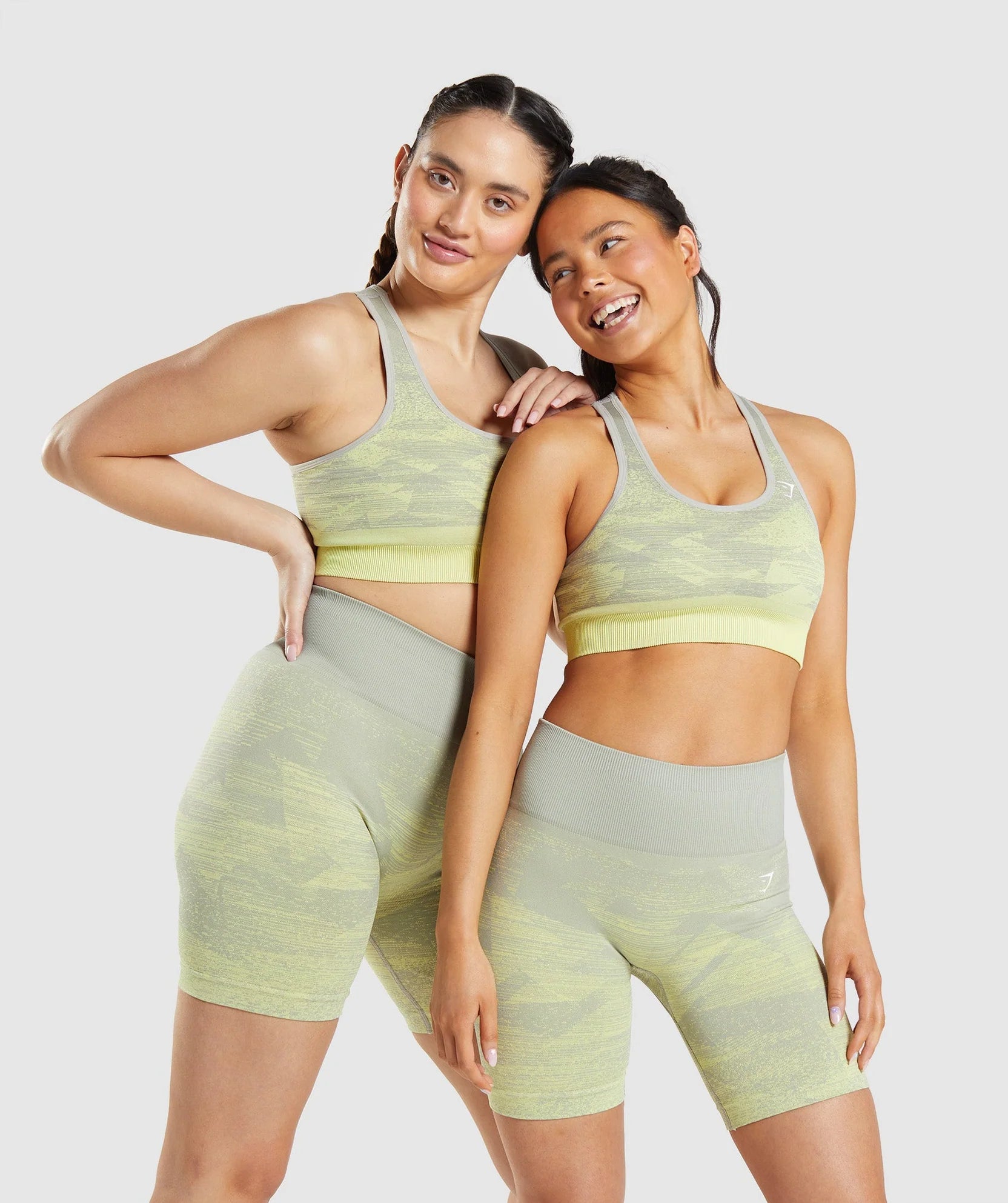 GYMSHARK ADAPT OMBRE SEAMLESS SPORTS BRA - Azula sportswear