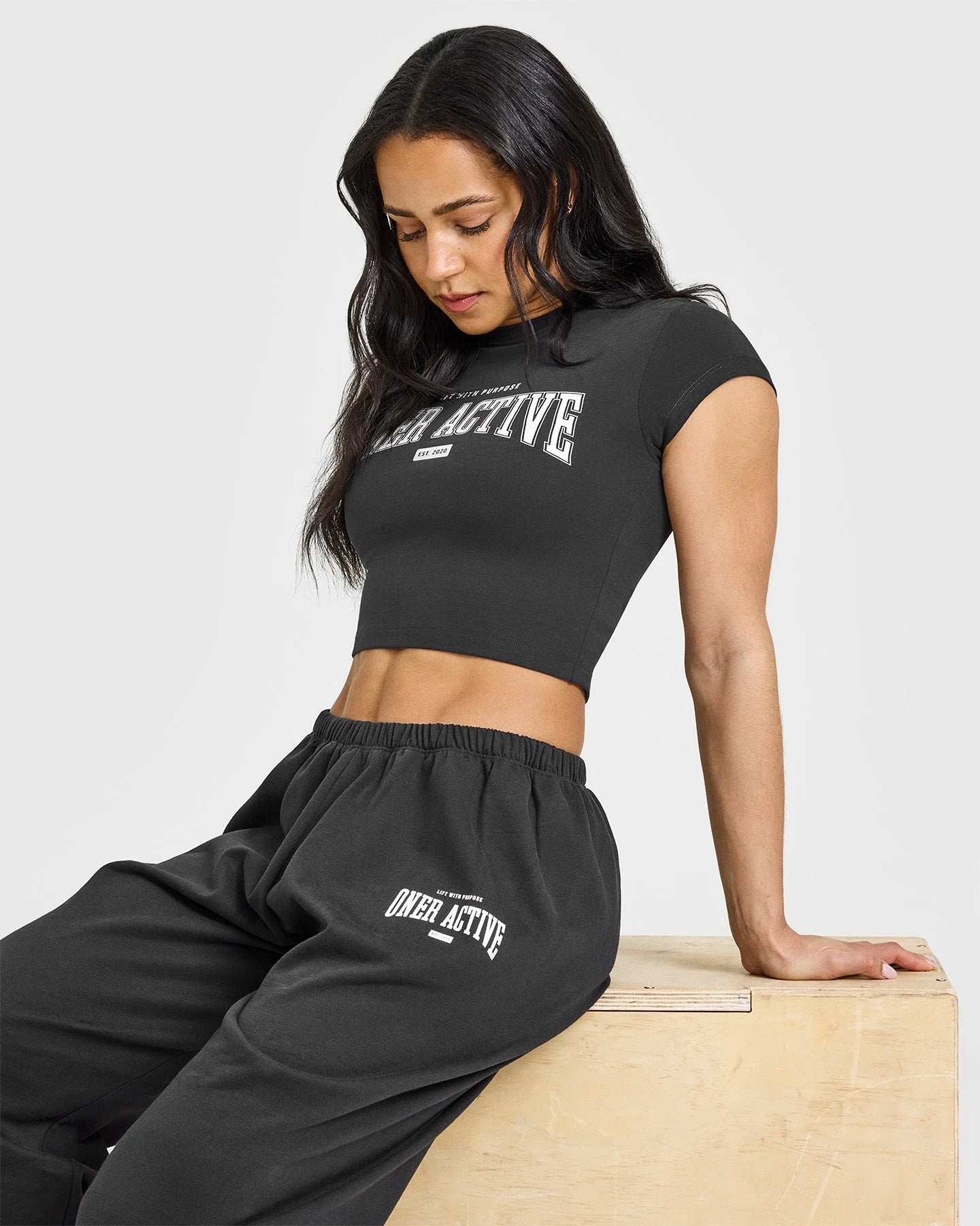 ONER ACTIVE LIGHTWEIGHT JOGGERS WITH ATHLETIC GRAPHIC