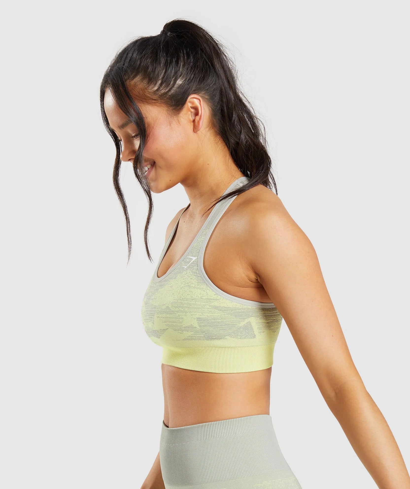 GYMSHARK ADAPT OMBRE SEAMLESS SPORTS BRA - Azula sportswear