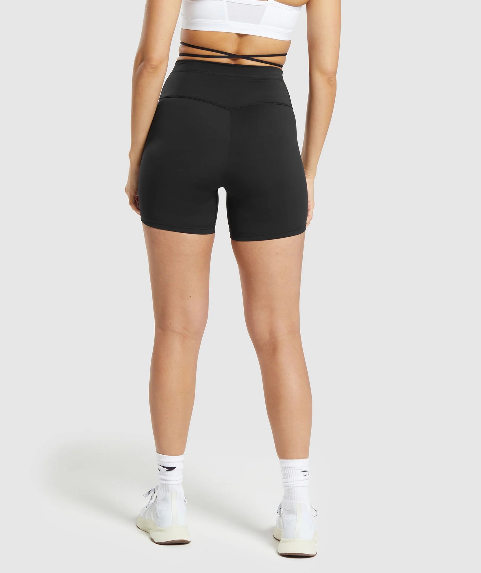 GYMSHARK RIBBON TIE WAISTED SHORTS