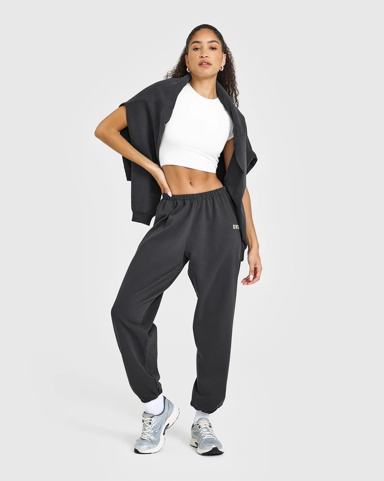ONER ACTIVE LIGHTWEIGHT JOGGERS WITH PRINTED LOGO