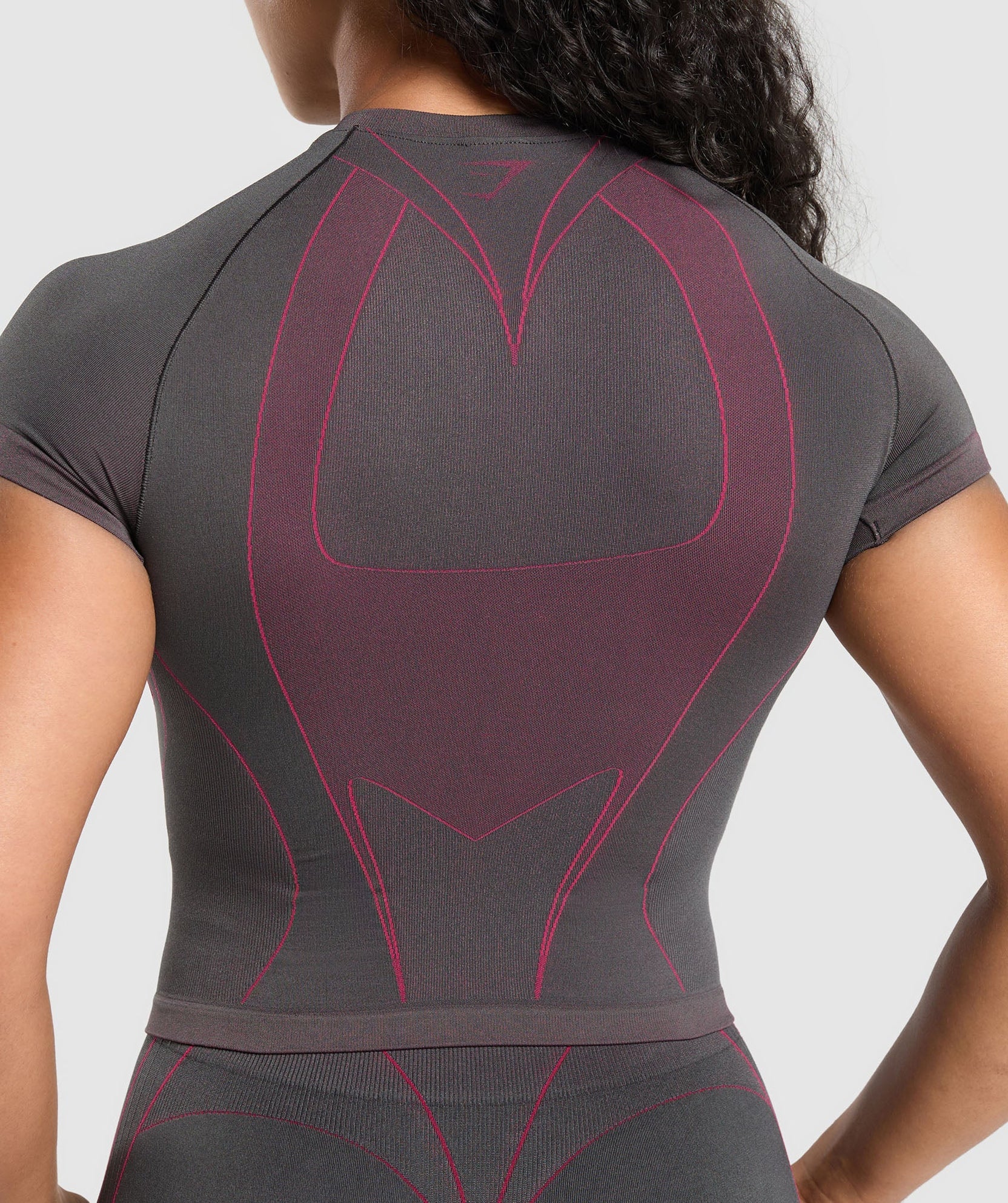 GYMSHARK APEX CONTRAST T-SHIRT - Azula sportswear