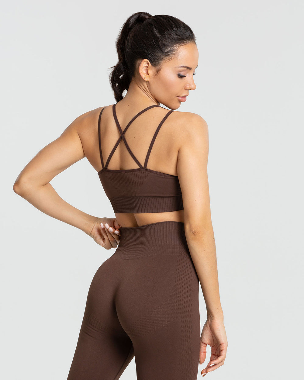 WOMEN’S BEST POWER SEAMLESS SPORTS BRA - Azula sportswear