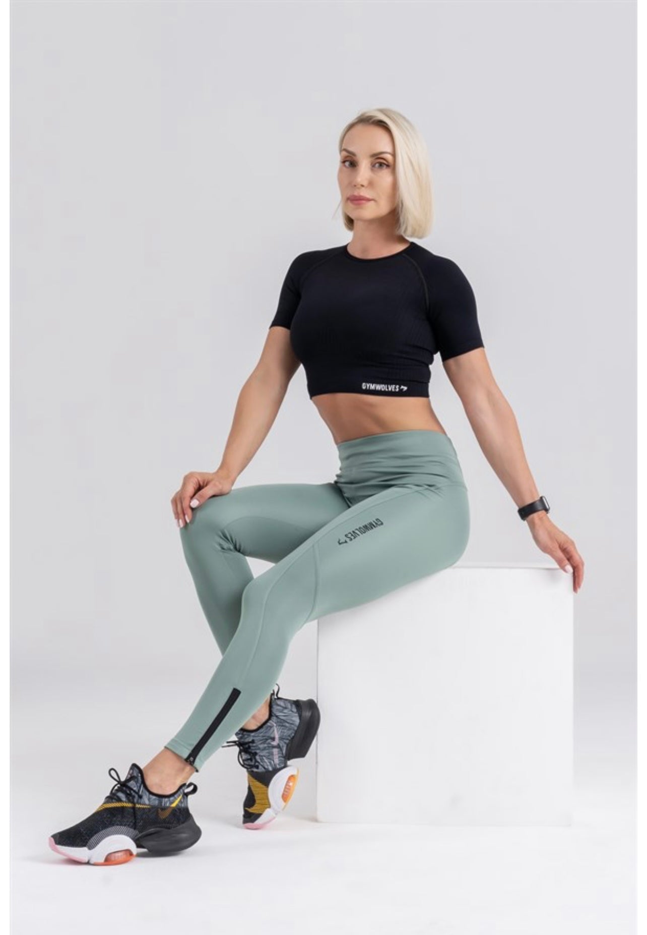 Gymwolves Sports Leggings | Green | Versatile Stretch | Push Up Woman Sports Leggings | Reflex Series - Azula sportswear