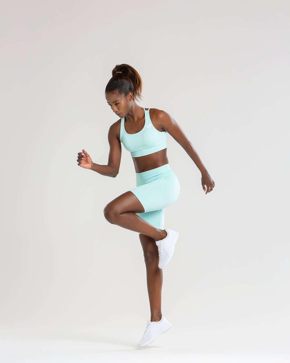 WOMEN’S BEST POWER SEAMLESS CYCLING SHORTS - Azula sportswear