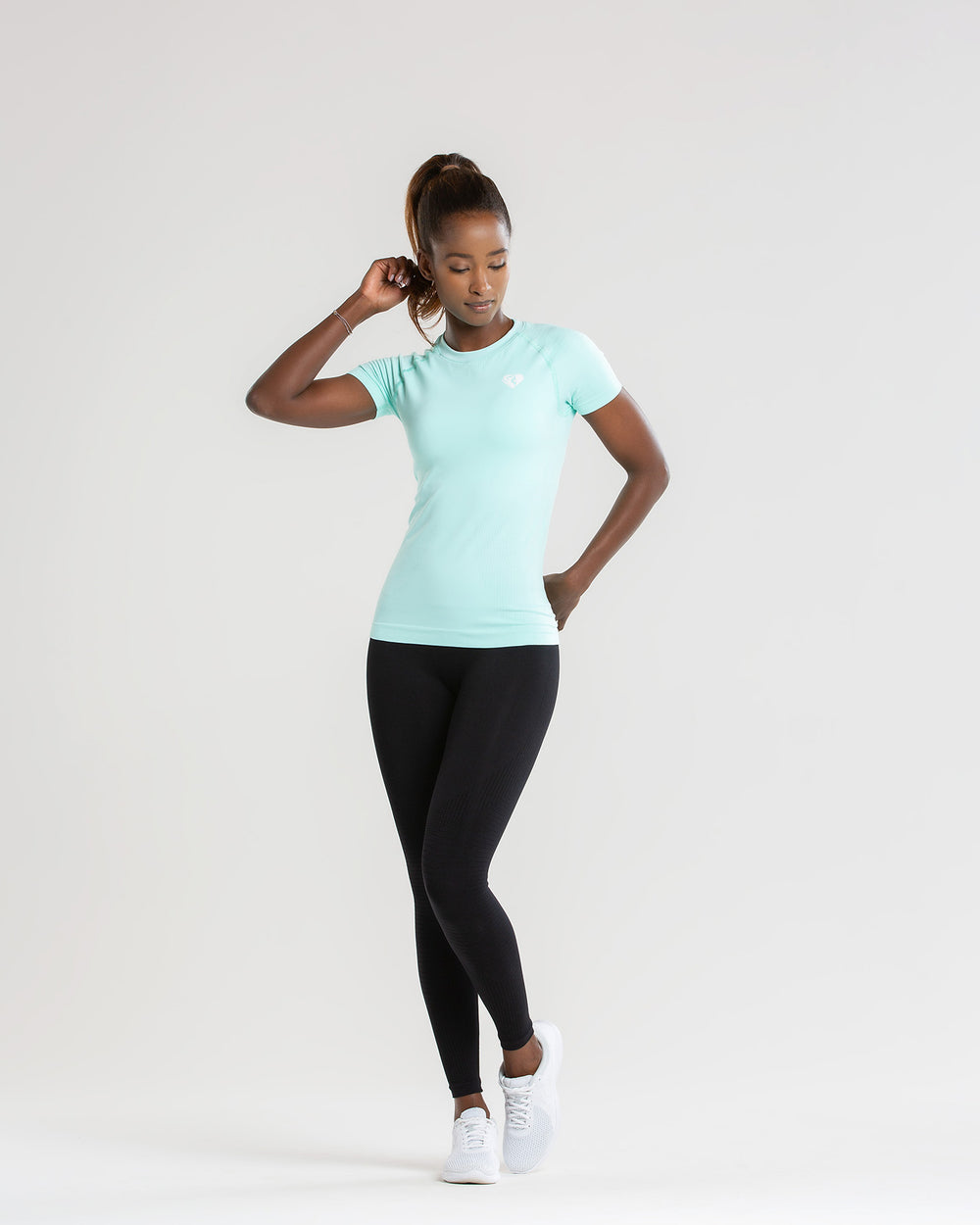 WOMEN’S BEST POWER SEAMLESS T-SHIRT - Azula sportswear