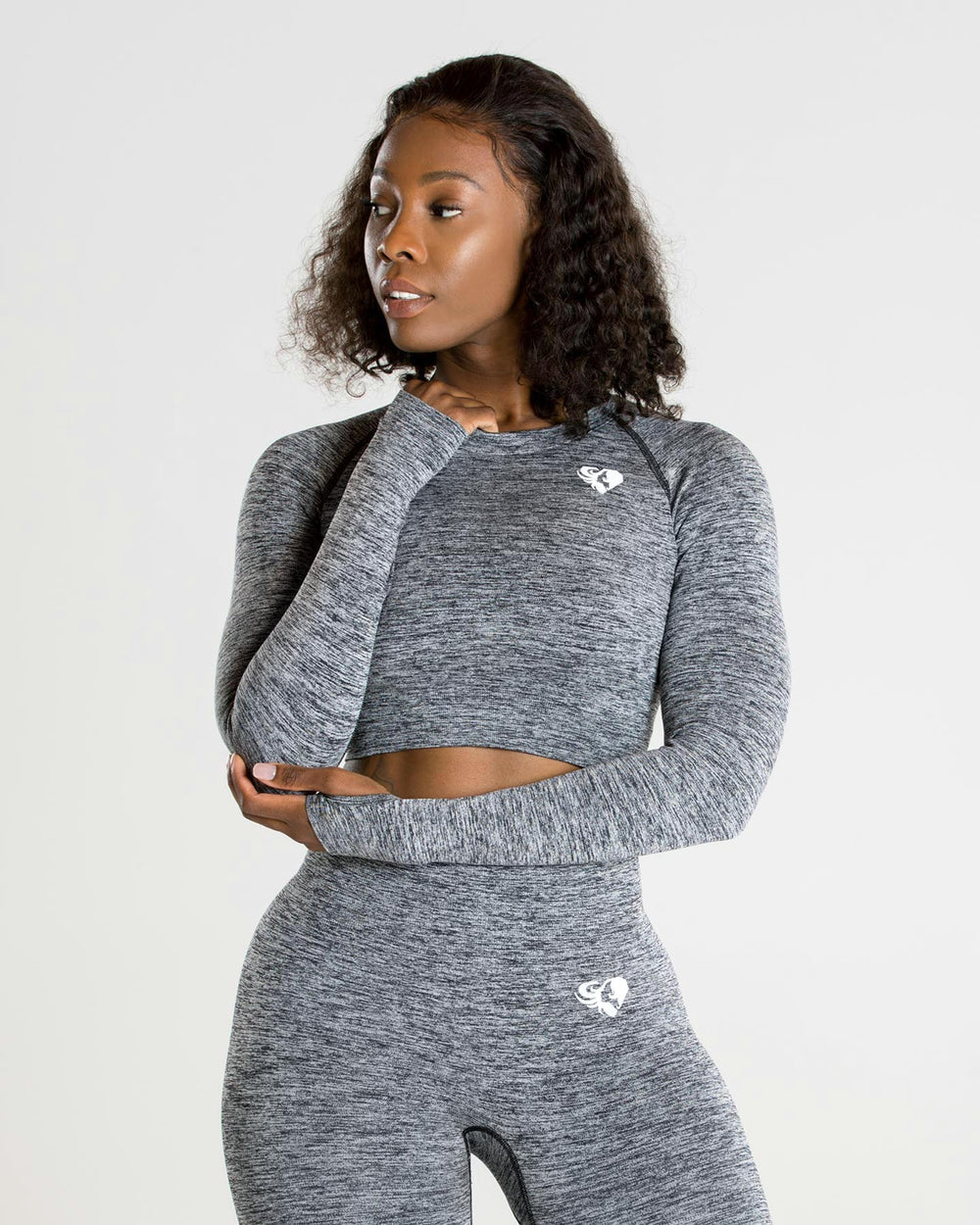 WOMEN’S BEST MOVE SEAMLESS LONG SLEEVE CROP TOP - Azula sportswear