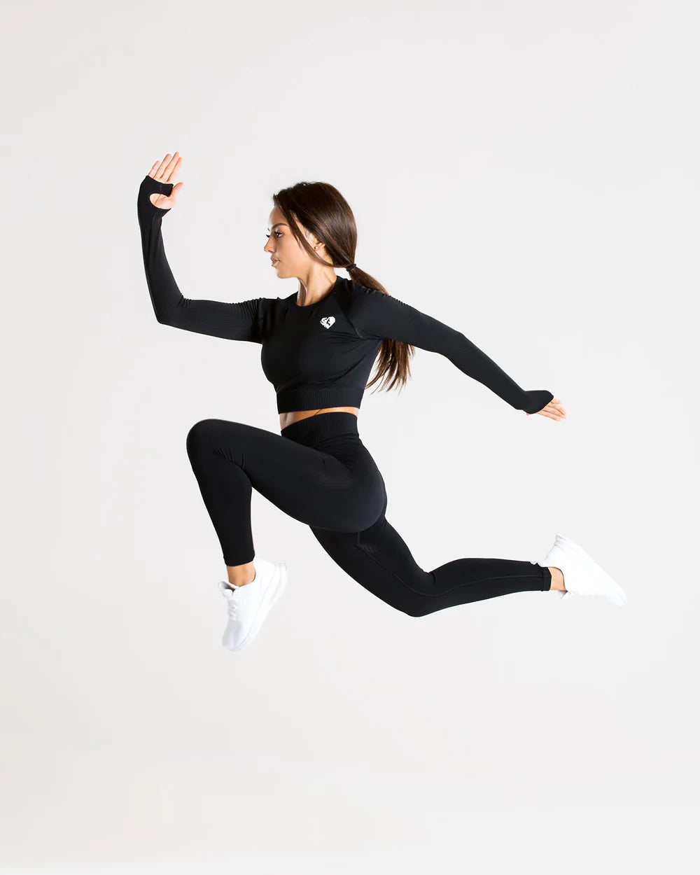 WOMEN’S BEST POWER SEAMLESS LONG SLEEVE CROP TOP - Azula sportswear