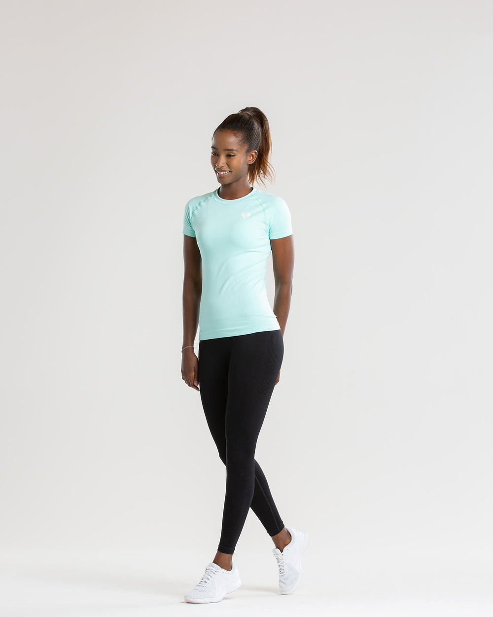 WOMEN’S BEST POWER SEAMLESS T-SHIRT - Azula sportswear