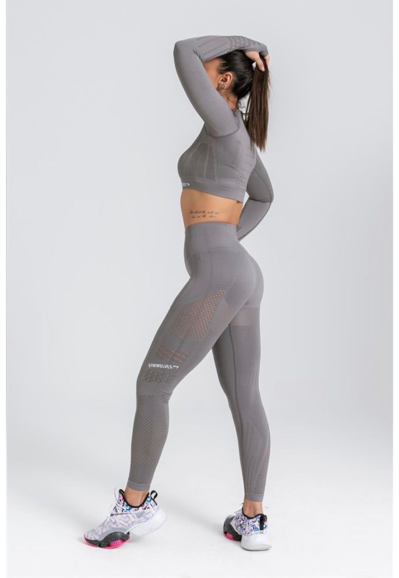 Gymwolves Women Long Sleeve Seamles Sports Tshirt | Crop Tops - Azula sportswear