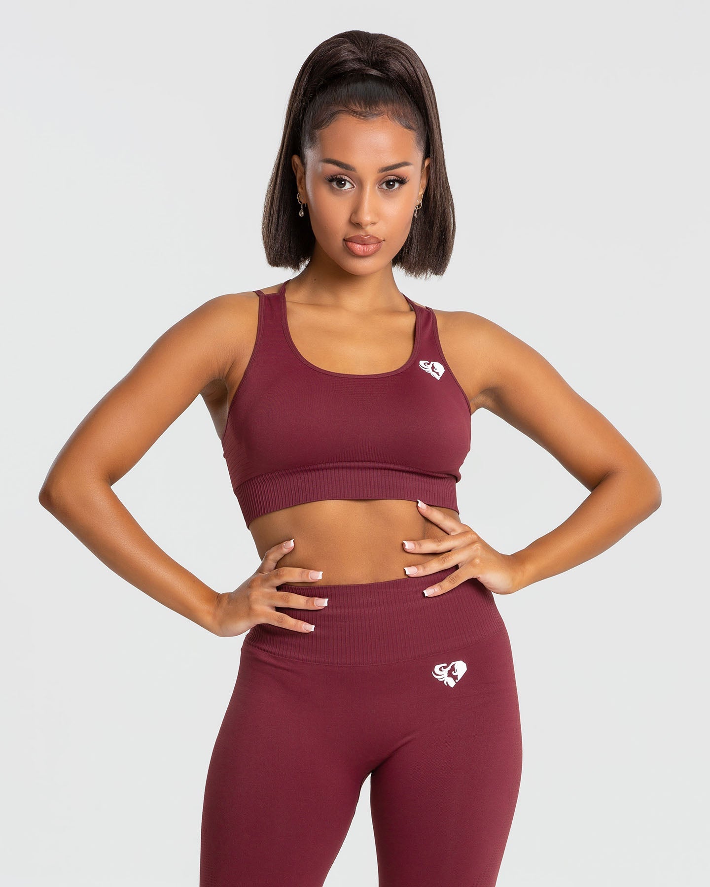 WOMEN’S BEST POWER SEAMLESS SPORTS BRA - Azula sportswear