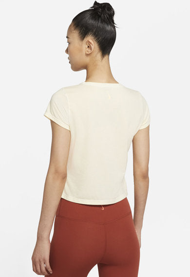 NIKE Crop shirt with Dri-FIT technology for training - Azula sportswear