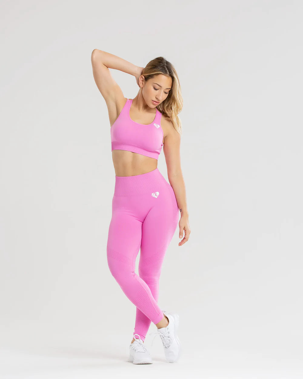 WOMEN’S BEST POWER SEAMLESS SPORTS BRA - Azula sportswear