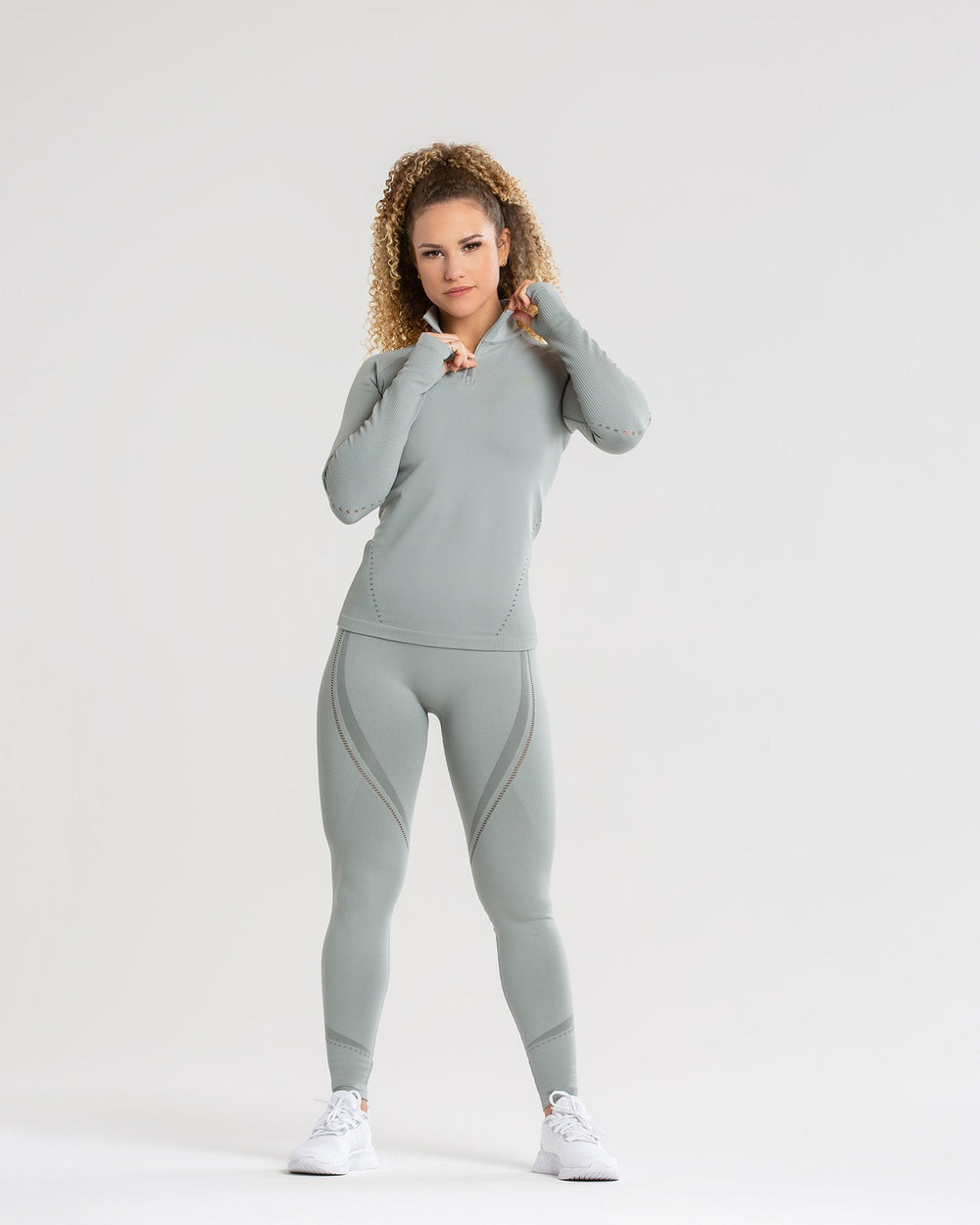 WOMEN’S BEST RENEW SEAMLESS LEGGINGS - Azula sportswear