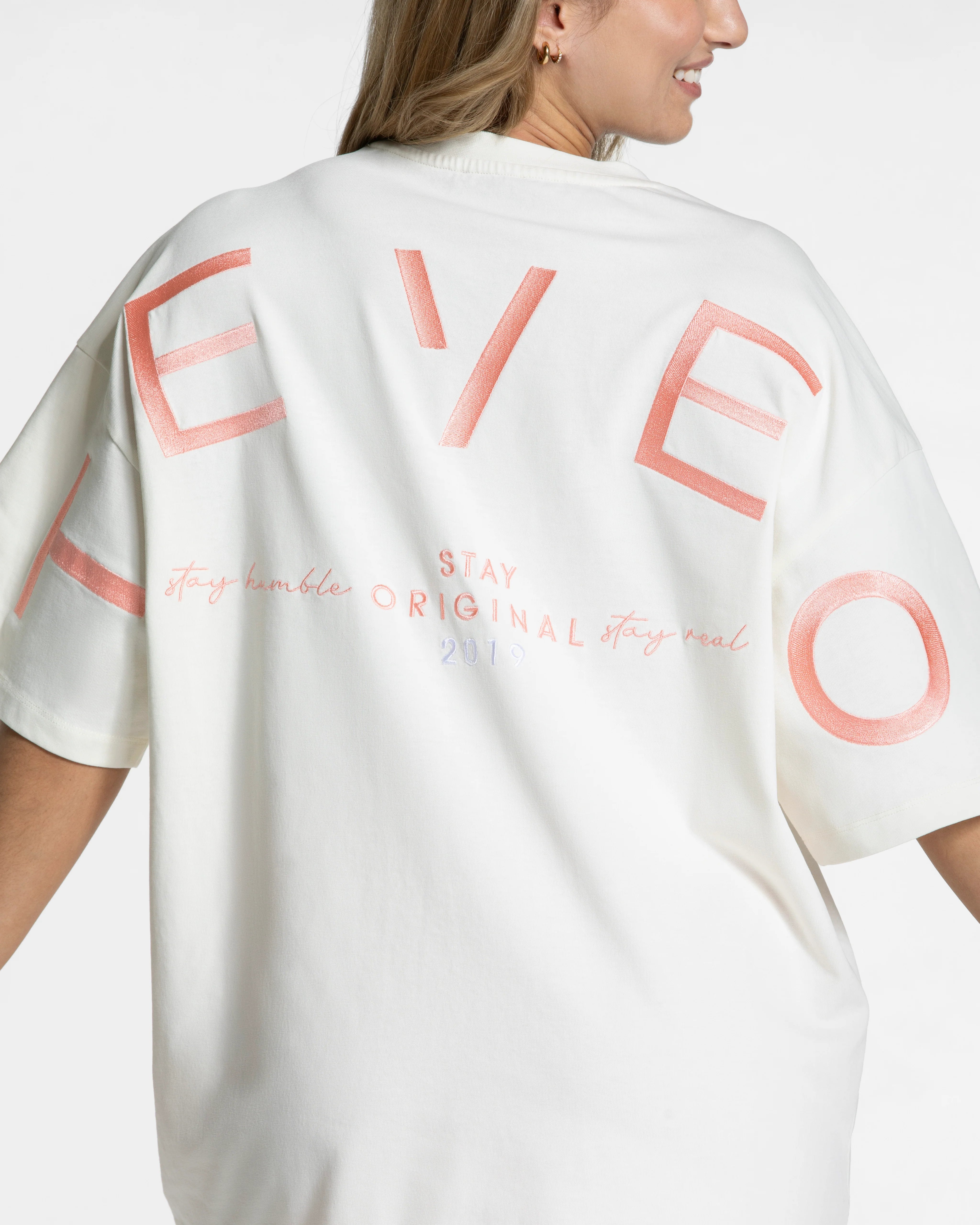 Teveo Signature Oversized T-Shirt ‘Peach’
