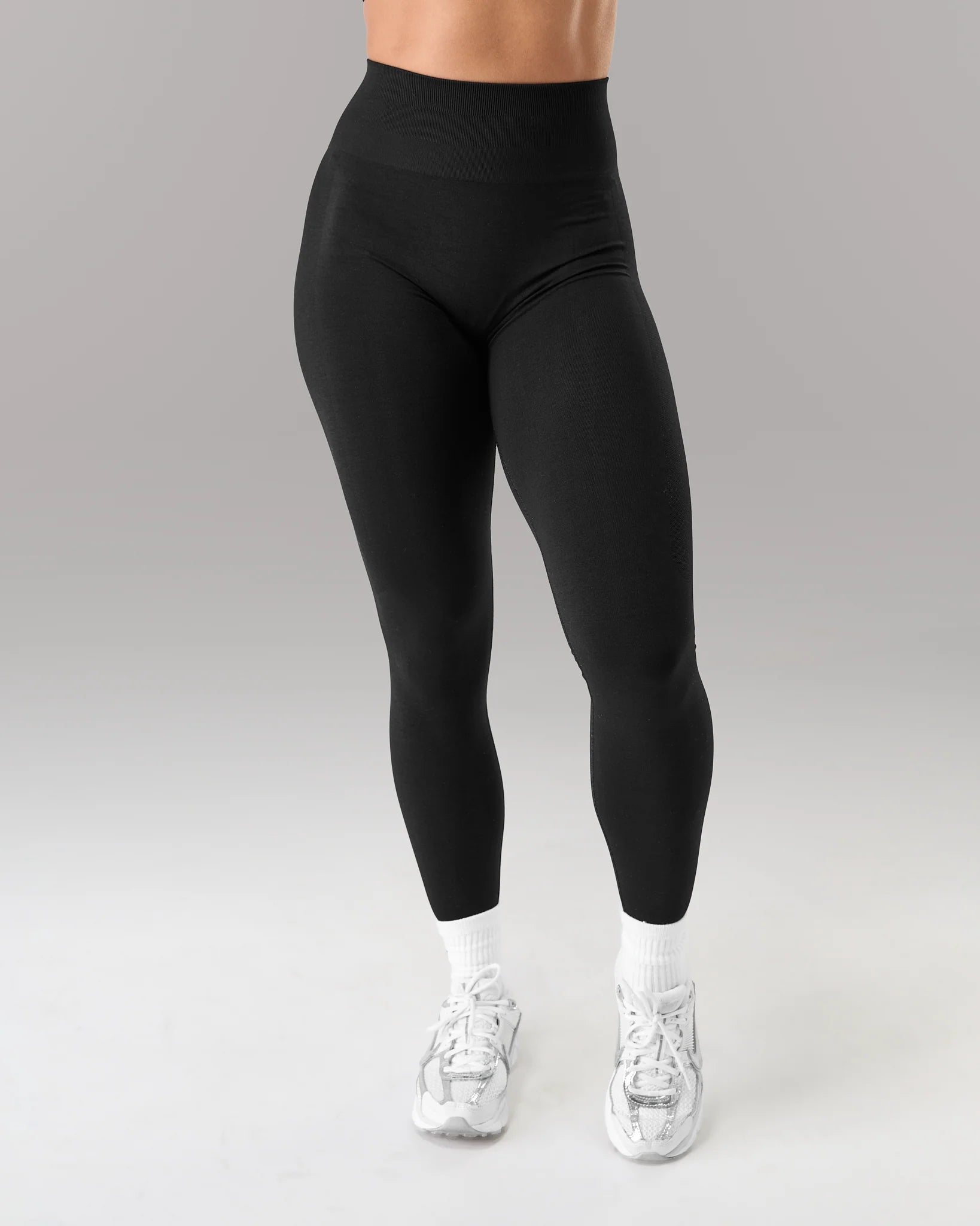 ALPHALETE AMPLIFY ULTRA-HIGH RISE LEGGING