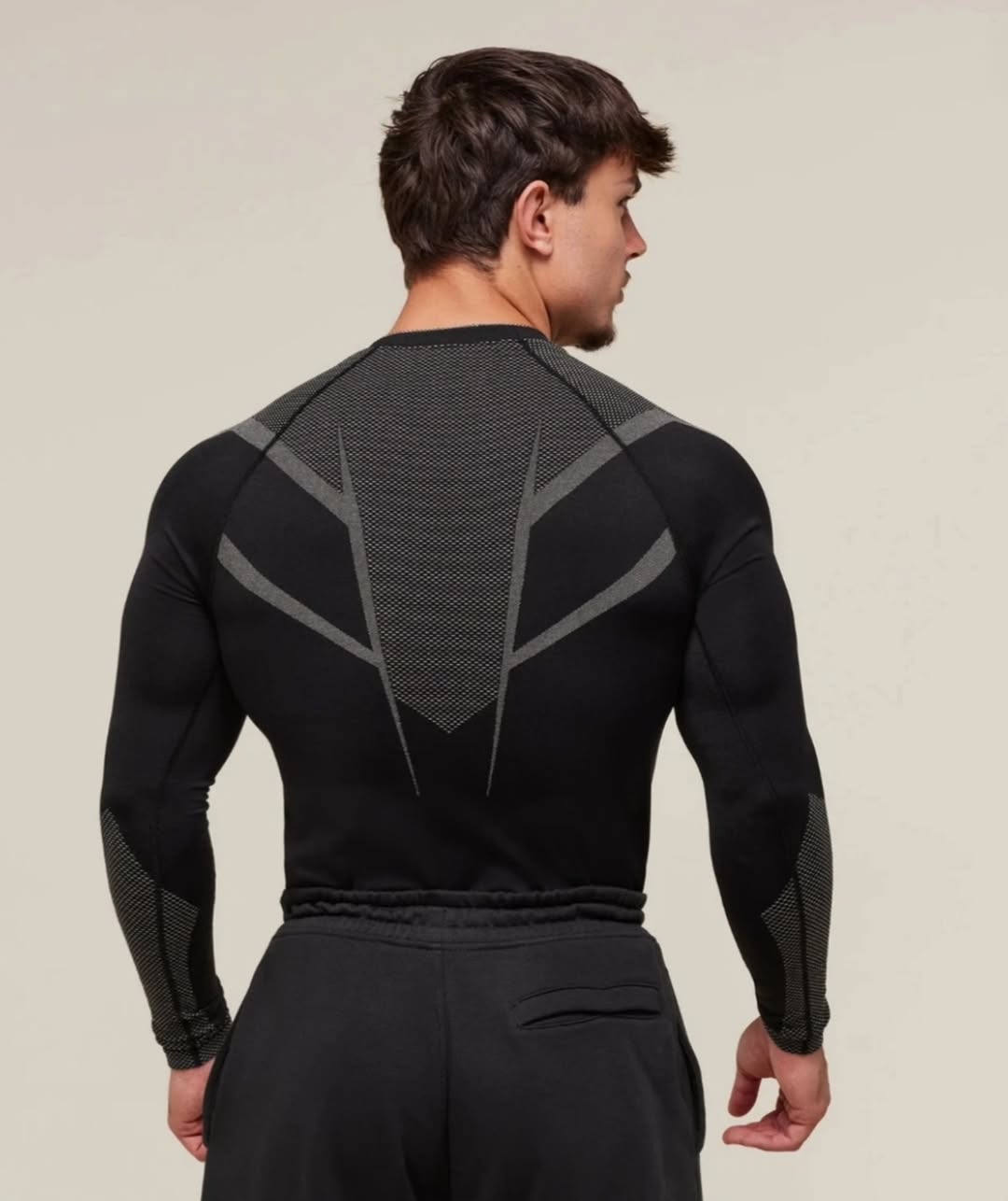 GYMSHARK ONYX 5.0 SEAMLESS LONG SLEEVE T-SHIRT