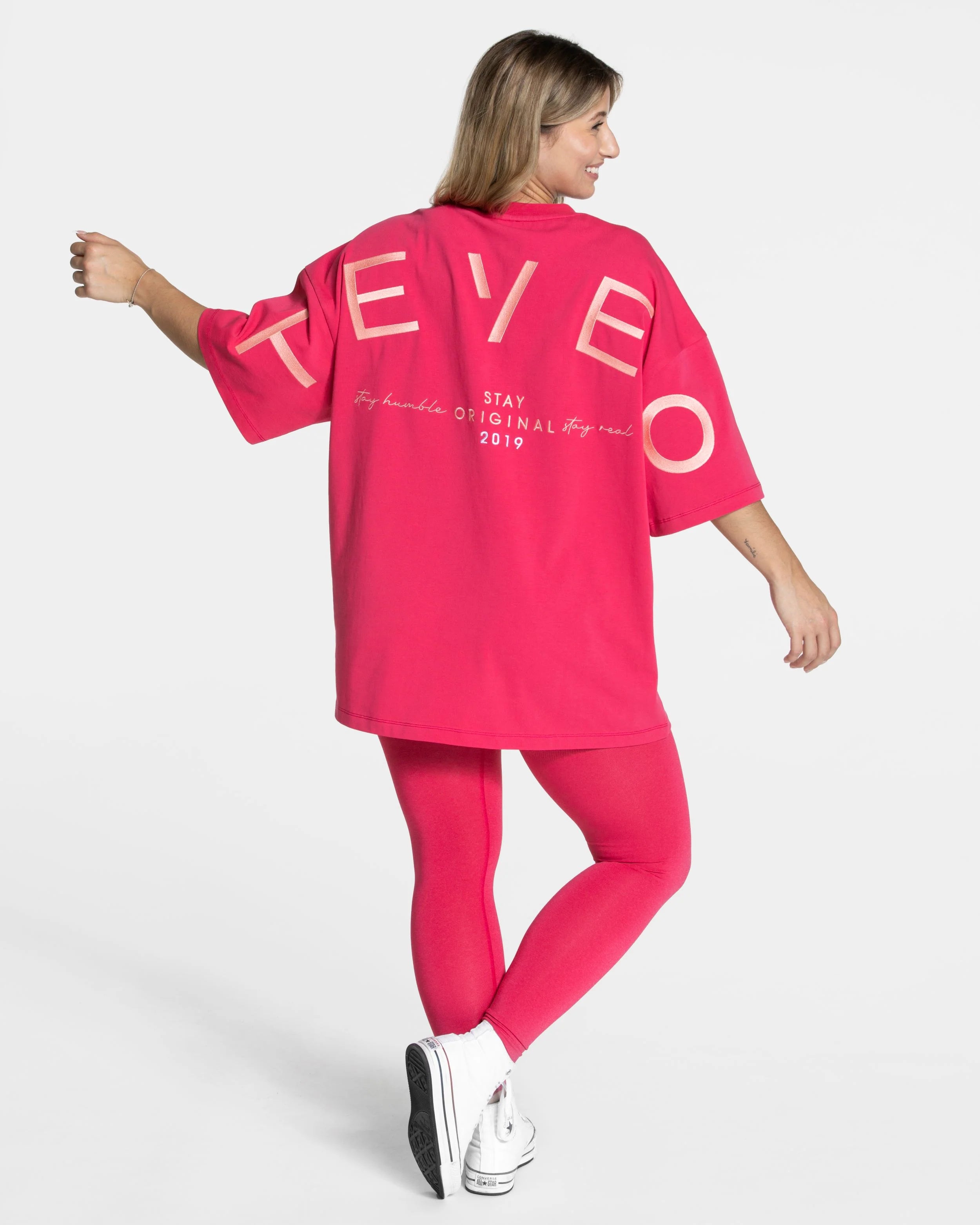 Teveo Signature Oversized T-Shirt ‘Berry’