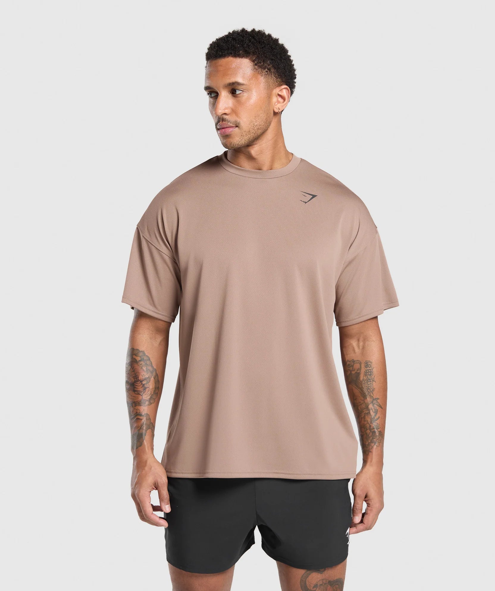GYMSHARK ARRIVAL OVERSIZED T-SHIRT