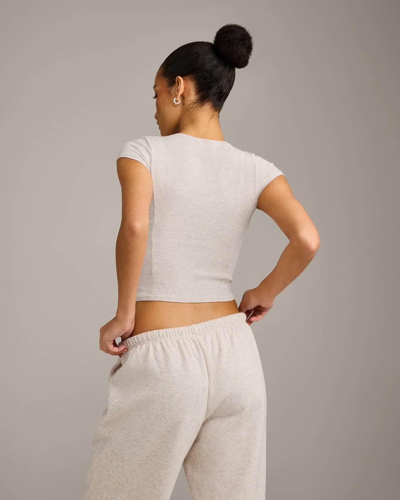 ONER ACTIVE MELLOW™ RIB MID SHORT SLEEVE CARDIGAN