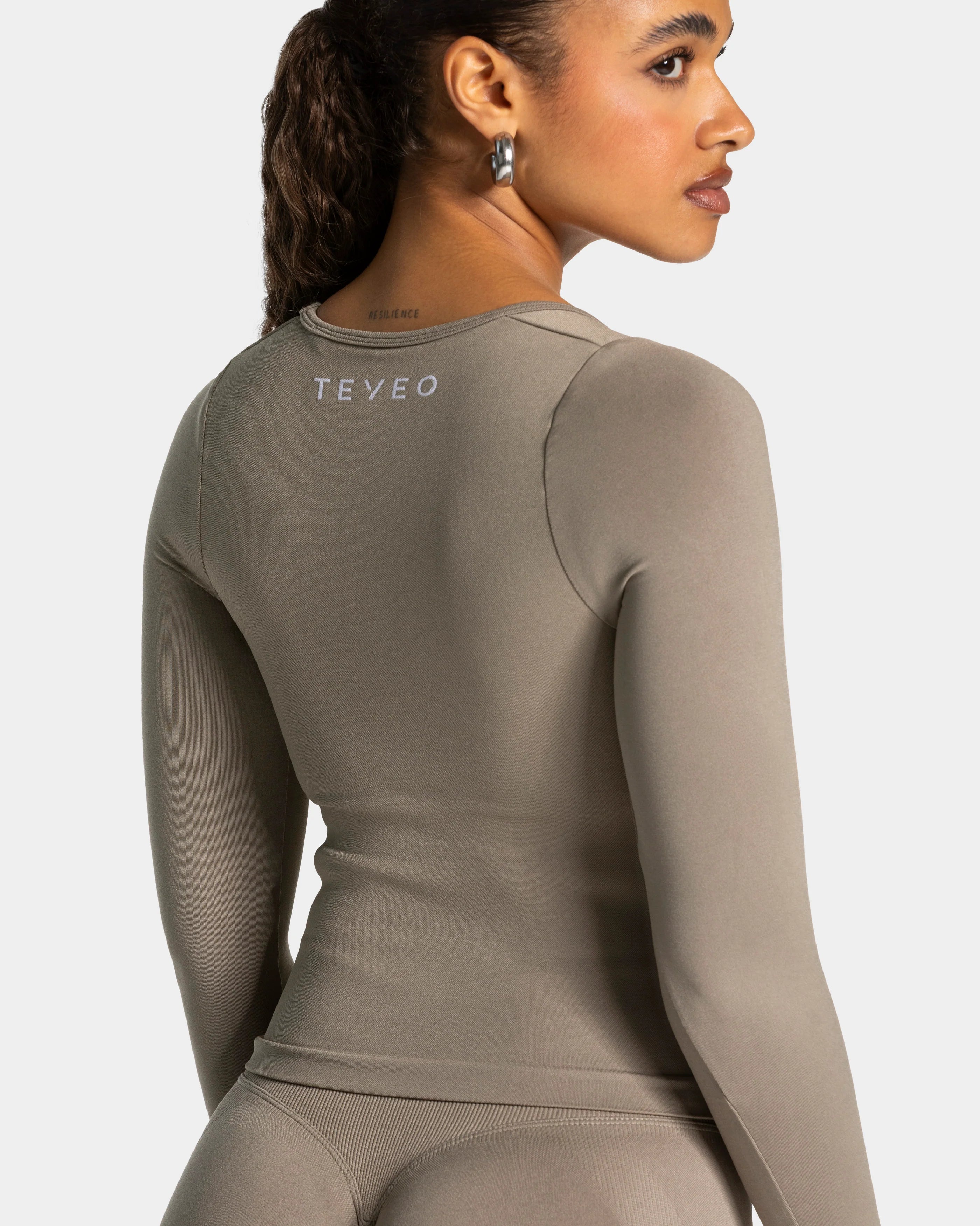 Teveo Charming Pro Longsleeve ‘Khaki’