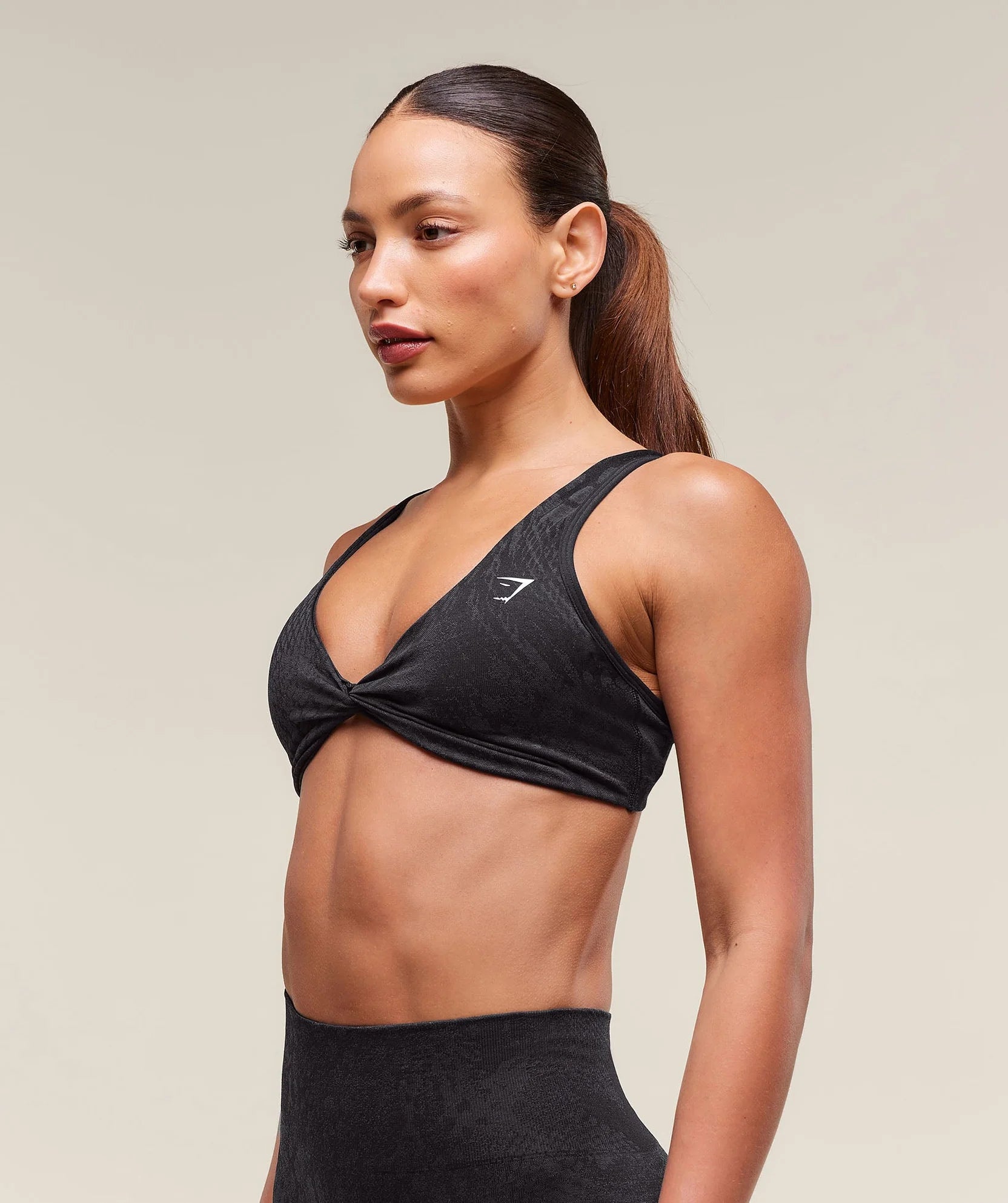 GYMSHARK ADAPT ANIMAL X WHITNEY SEAMLESS TWIST FRONT BRA
