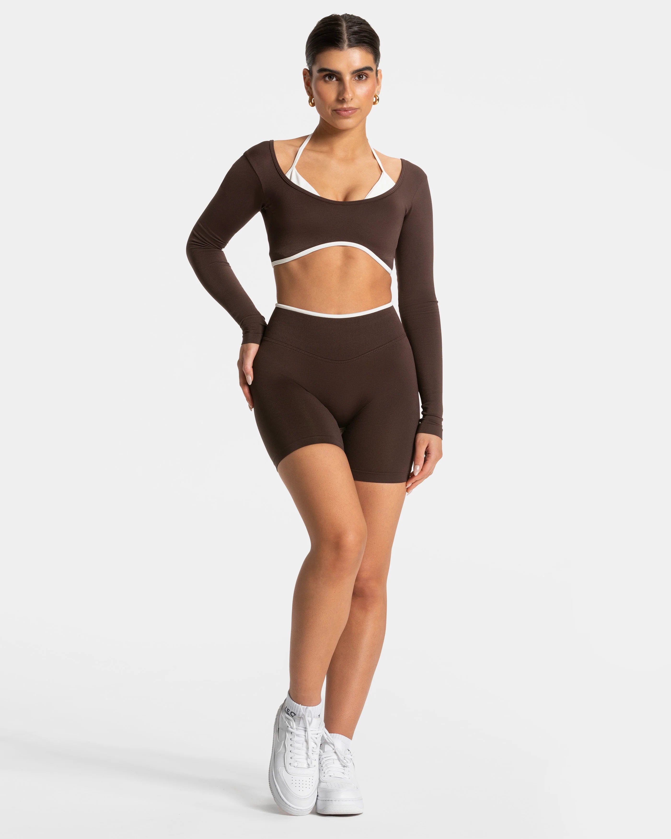 TEVEO Contrastline Sculpt Scrunch Shorts