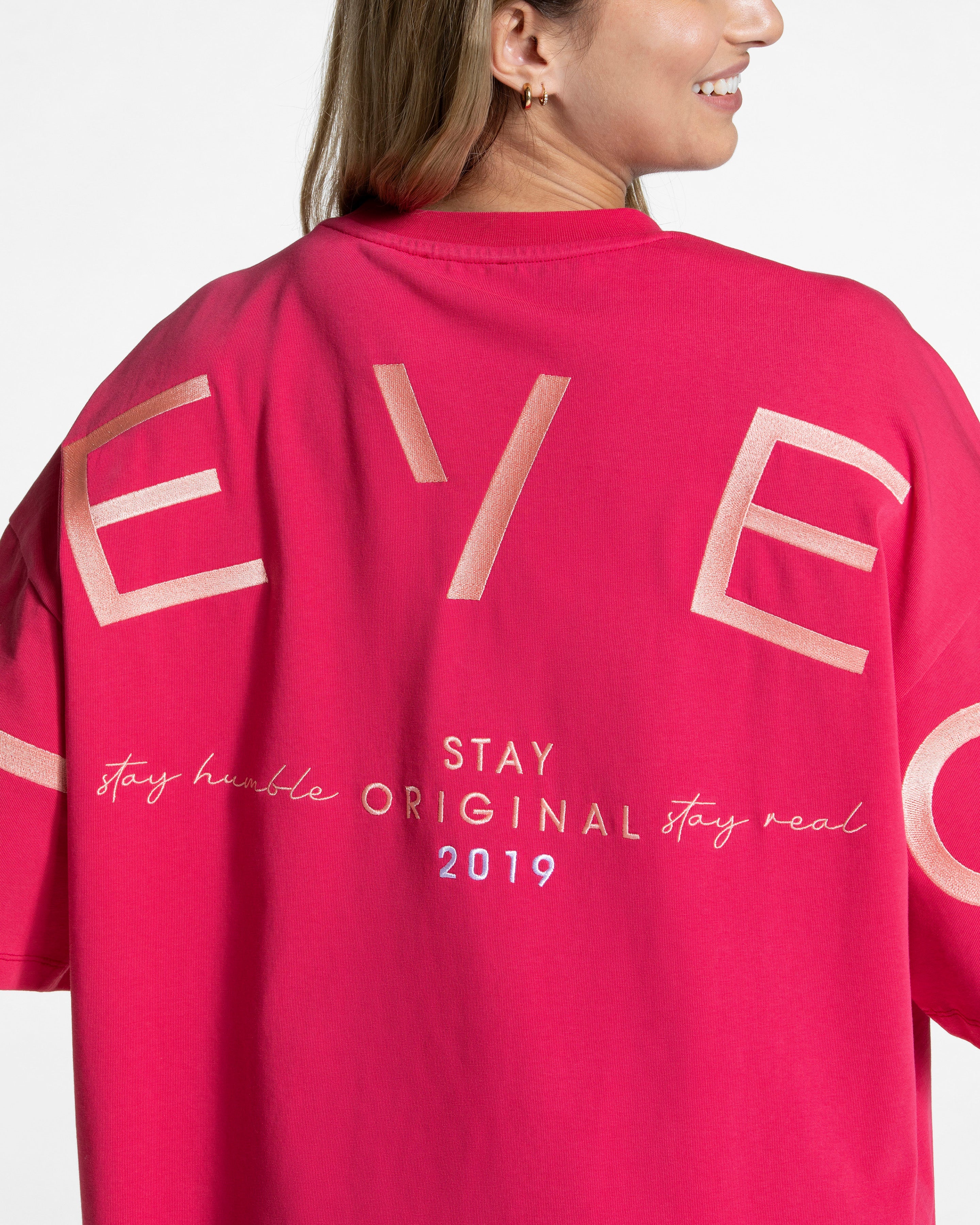 Teveo Signature Oversized T-Shirt ‘Berry’