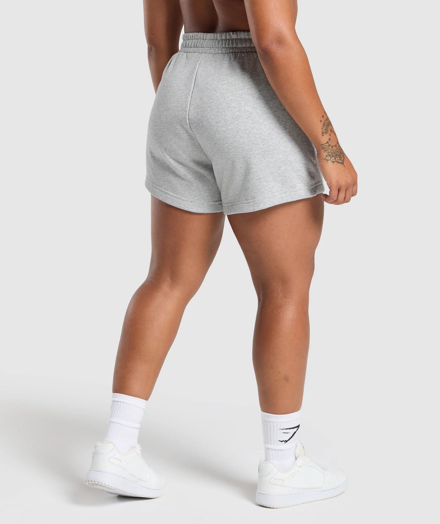 GYMSHARK STRENGTH DEPARTMENT GRAPHIC SHORTS