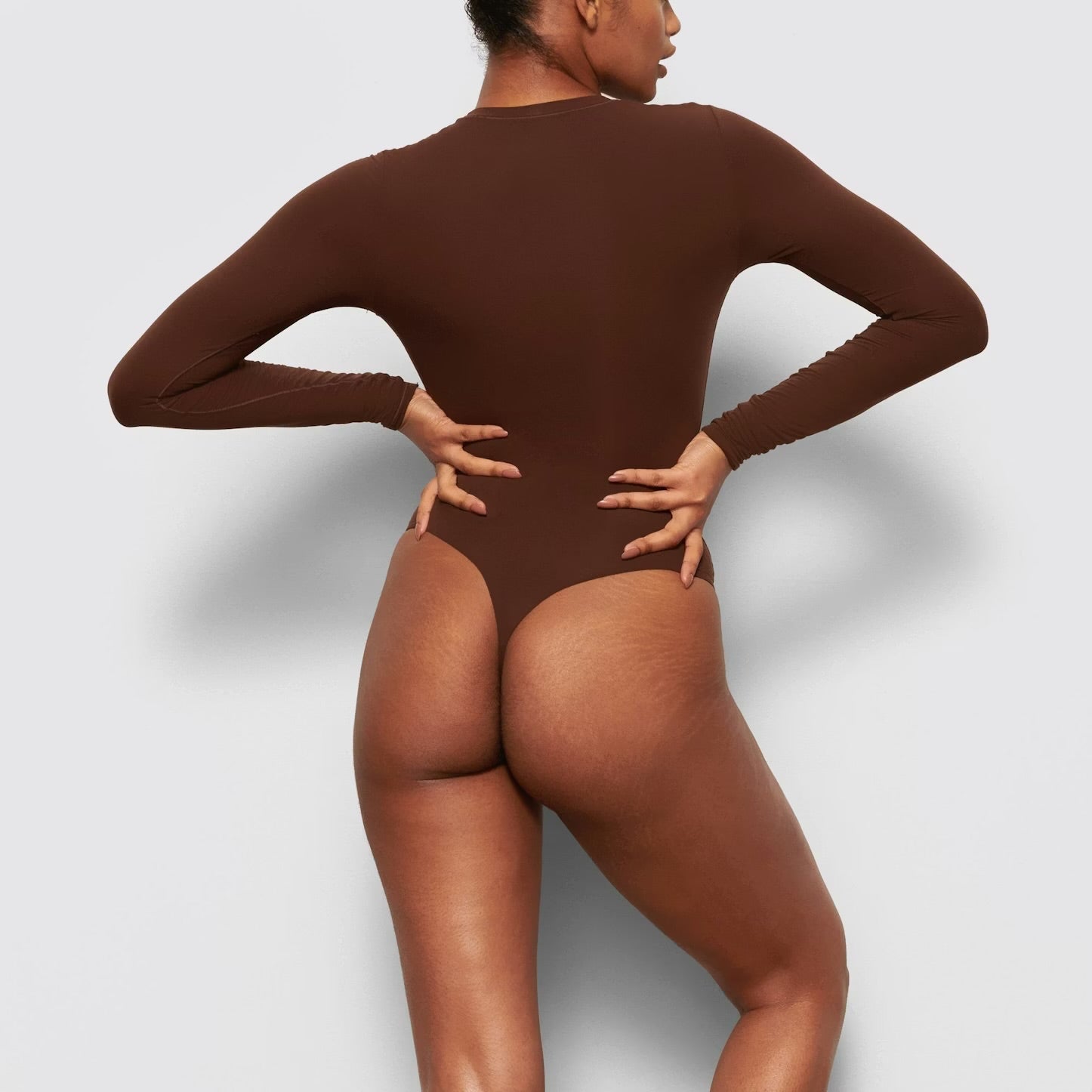 SKIMS LONG SLEEVE CREW NECK BODYSUIT