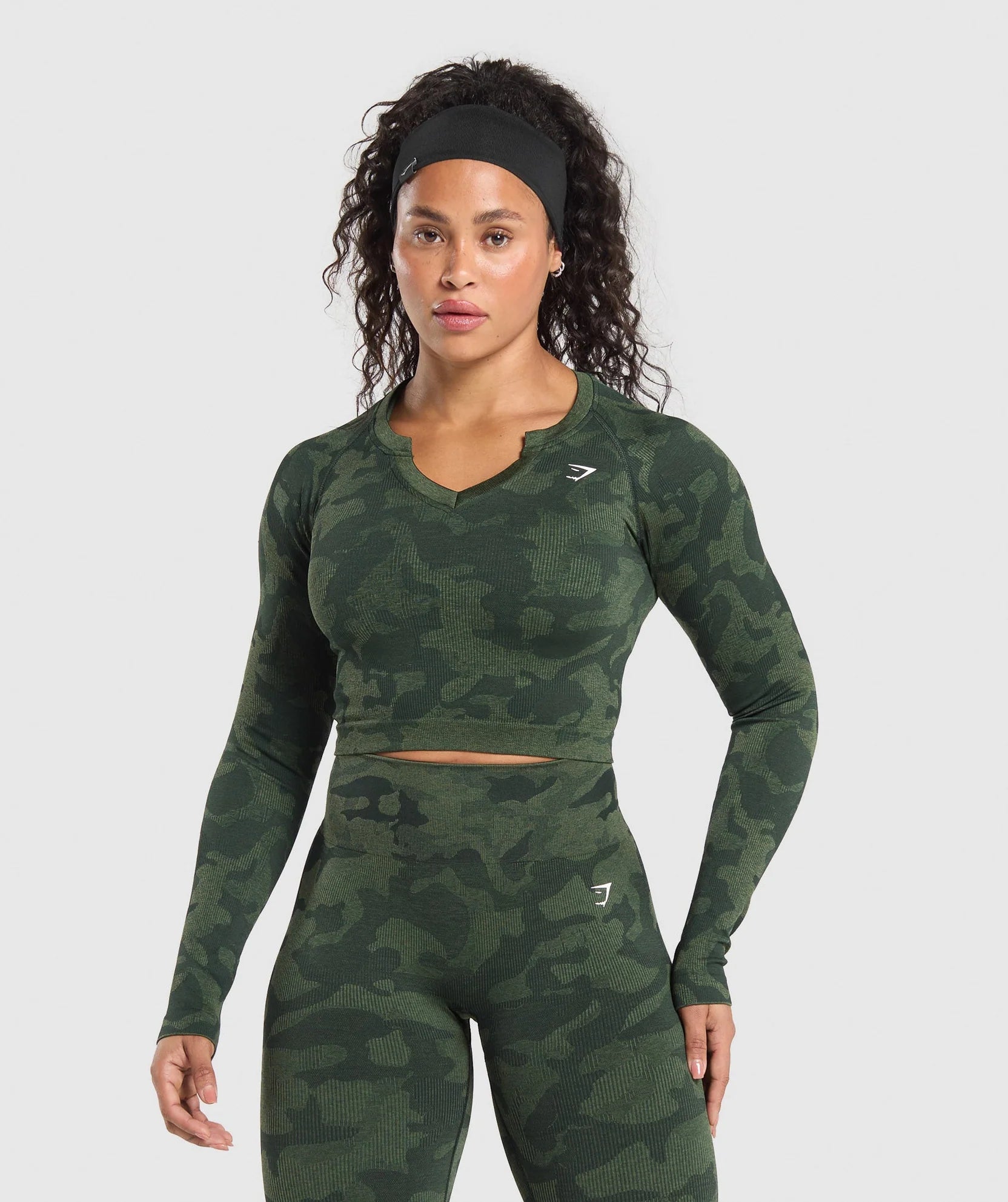 GYMSHARK ADAPT CAMO LONG SLEEVE CROP TOP