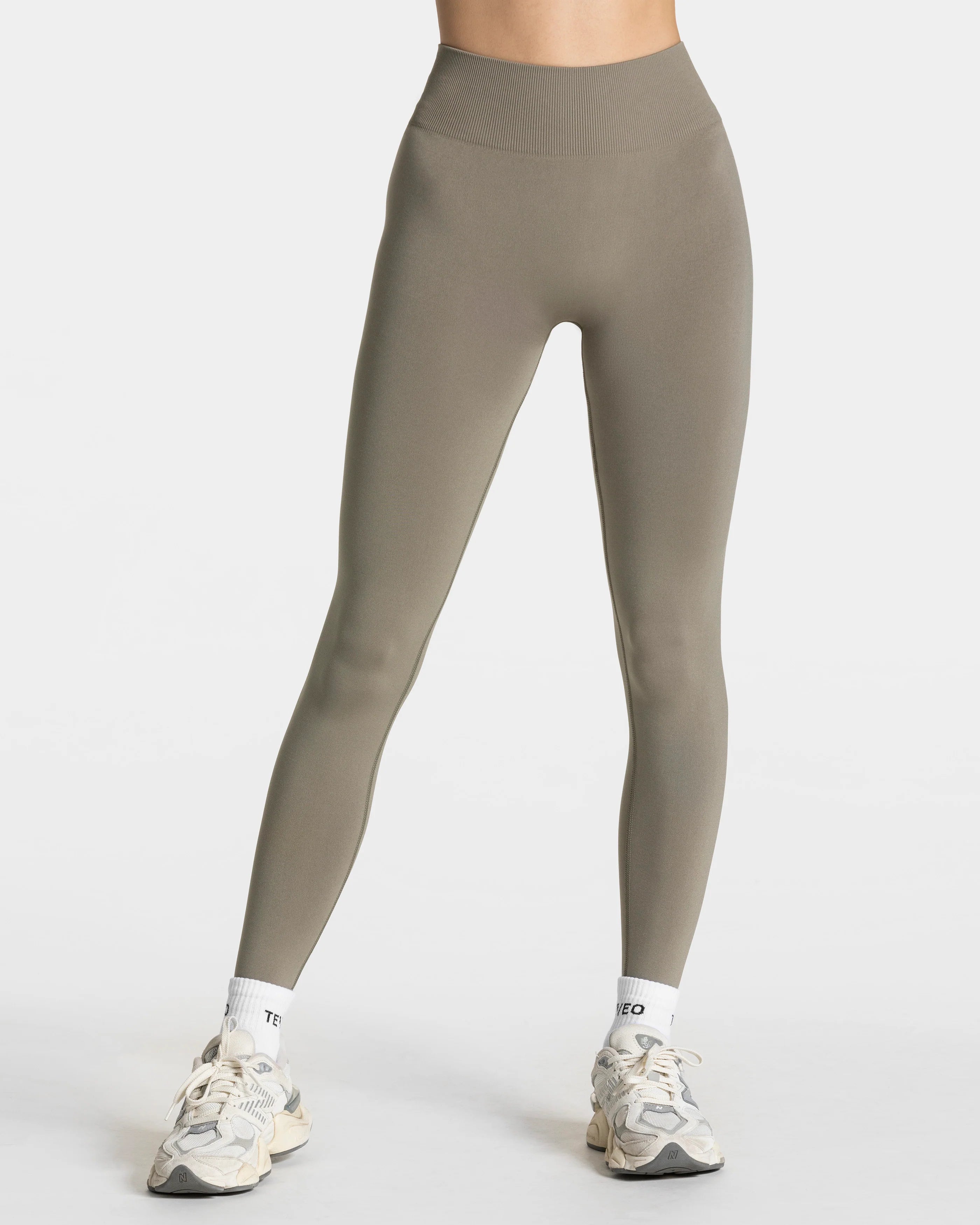 TEVEO Timeless Pro Covert Scrunch Leggings ‘Khaki’