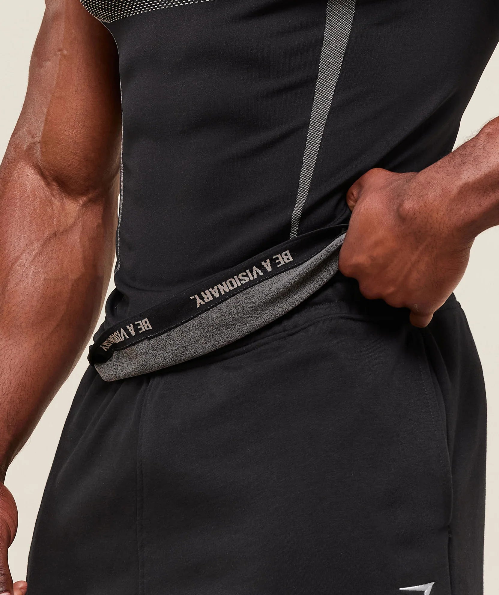 GYMSHARK ONYX 5.0 TANK