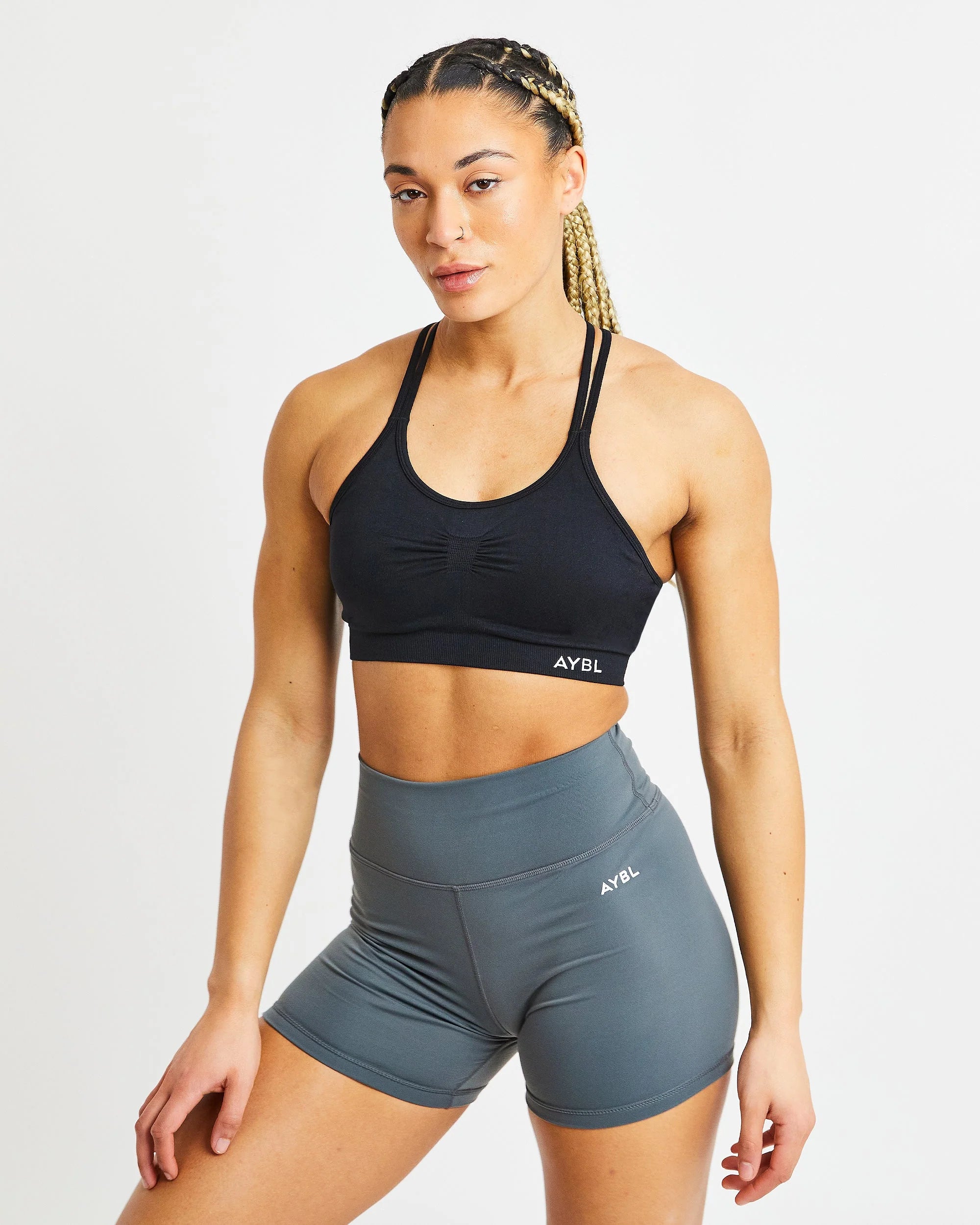 AYBL ESSENTIAL SEAMLESS RUCHED SPORTS BRA