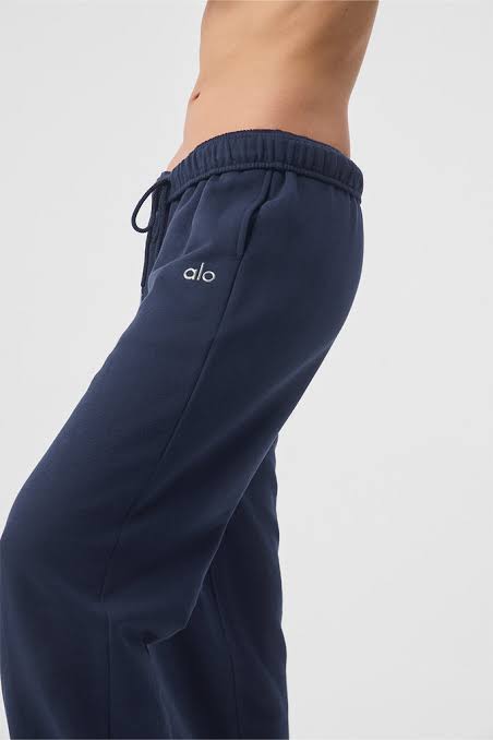 Alo Accolade Straight Leg Sweatpant