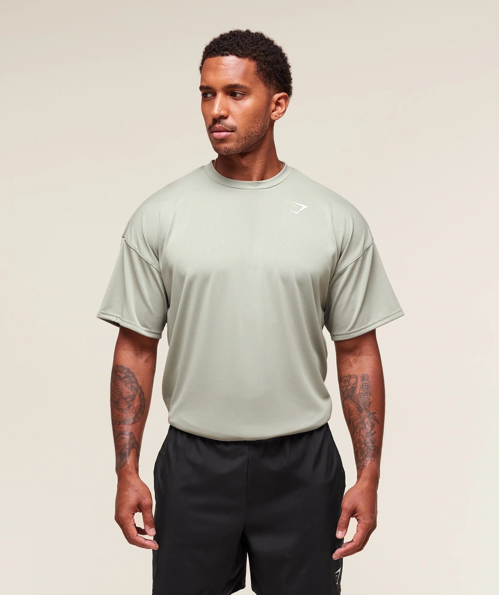 GYMSHARK ARRIVAL OVERSIZED T-SHIRT