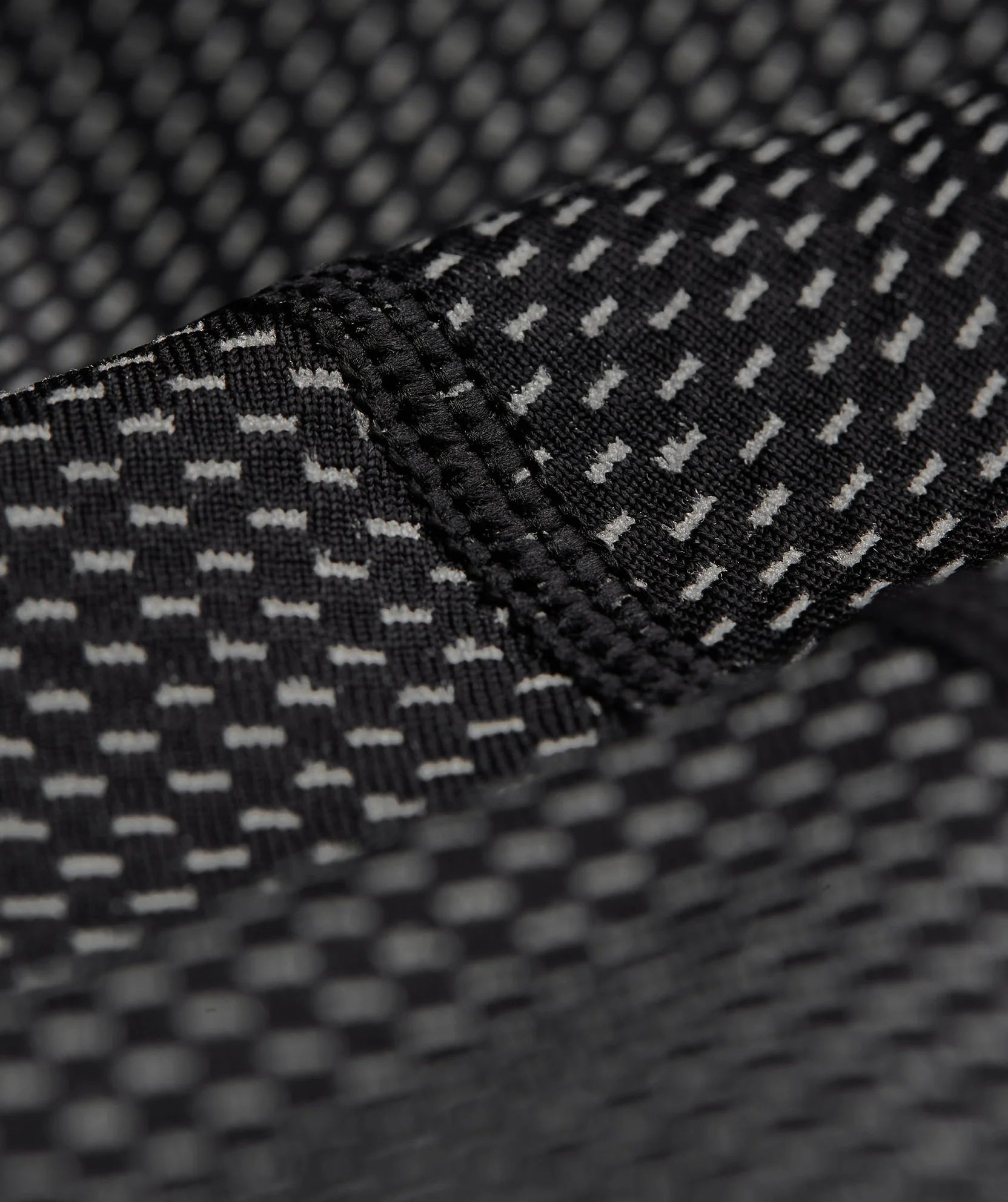 GYMSHARK ONYX 5.0 TANK