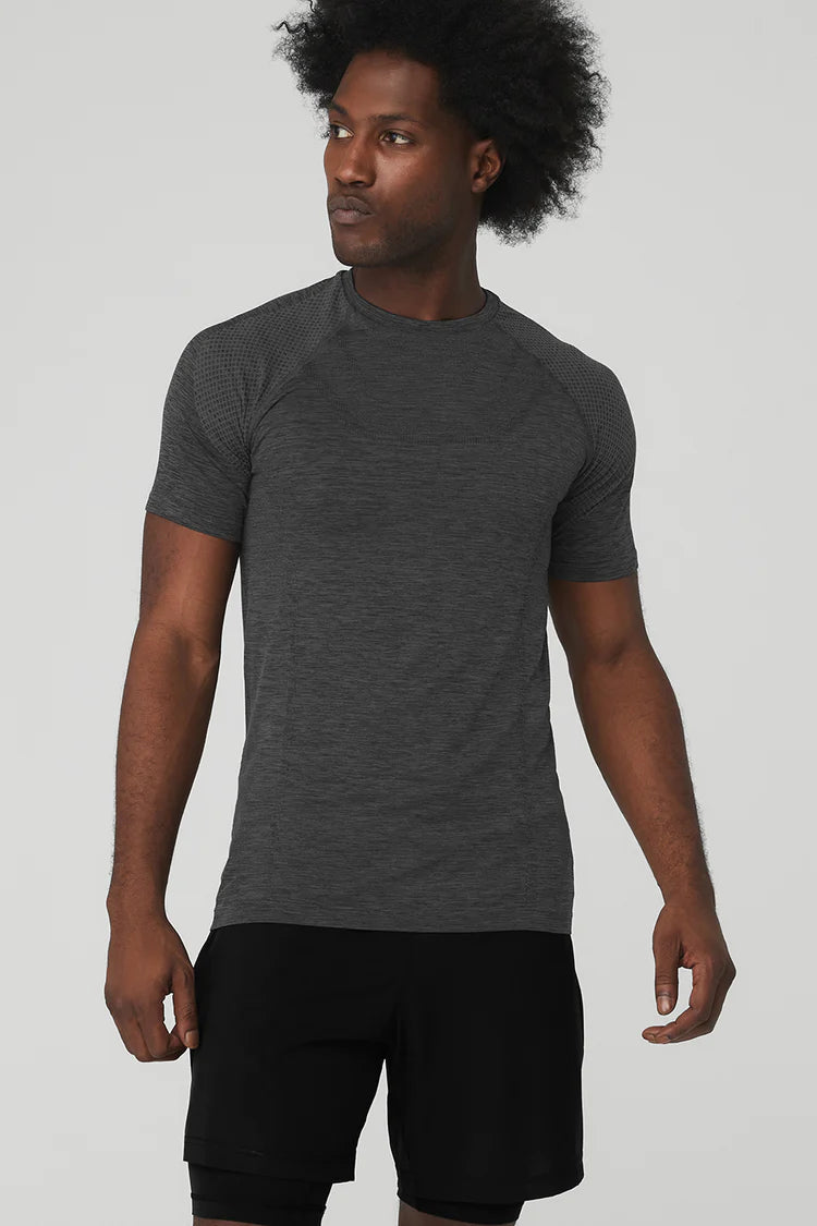 Alo Yoga Men’s Short Sleeves | Amplify Seamless Short Sleeve Tee