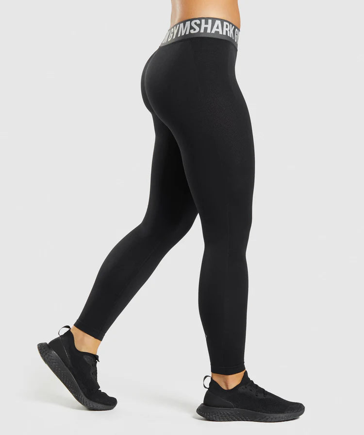 Gym top shark leggings