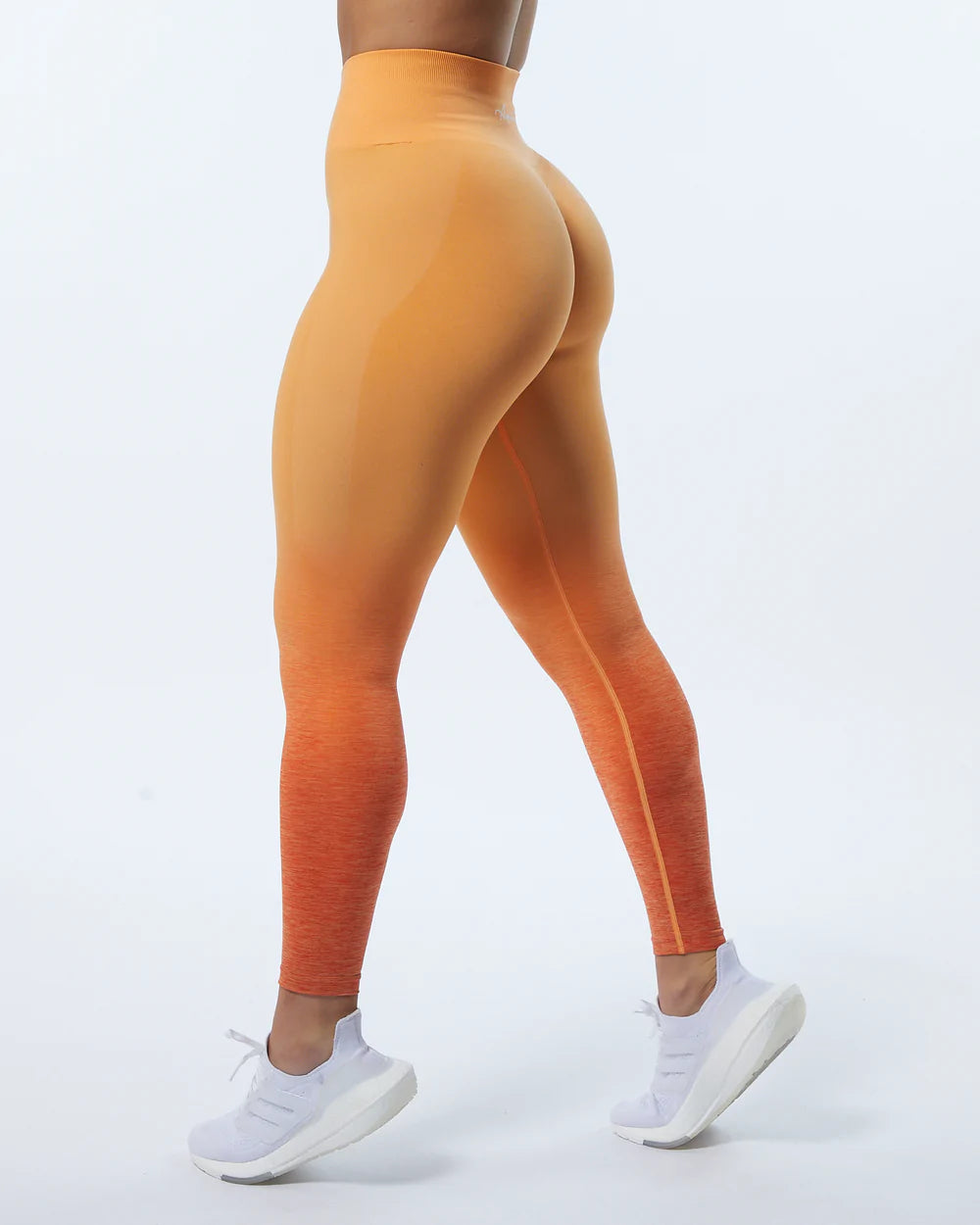 Alphalete, Pants & Jumpsuits, Alphalete Amplify Legging Size M Ombre  Strawberry Orange Seamless Scrunch New