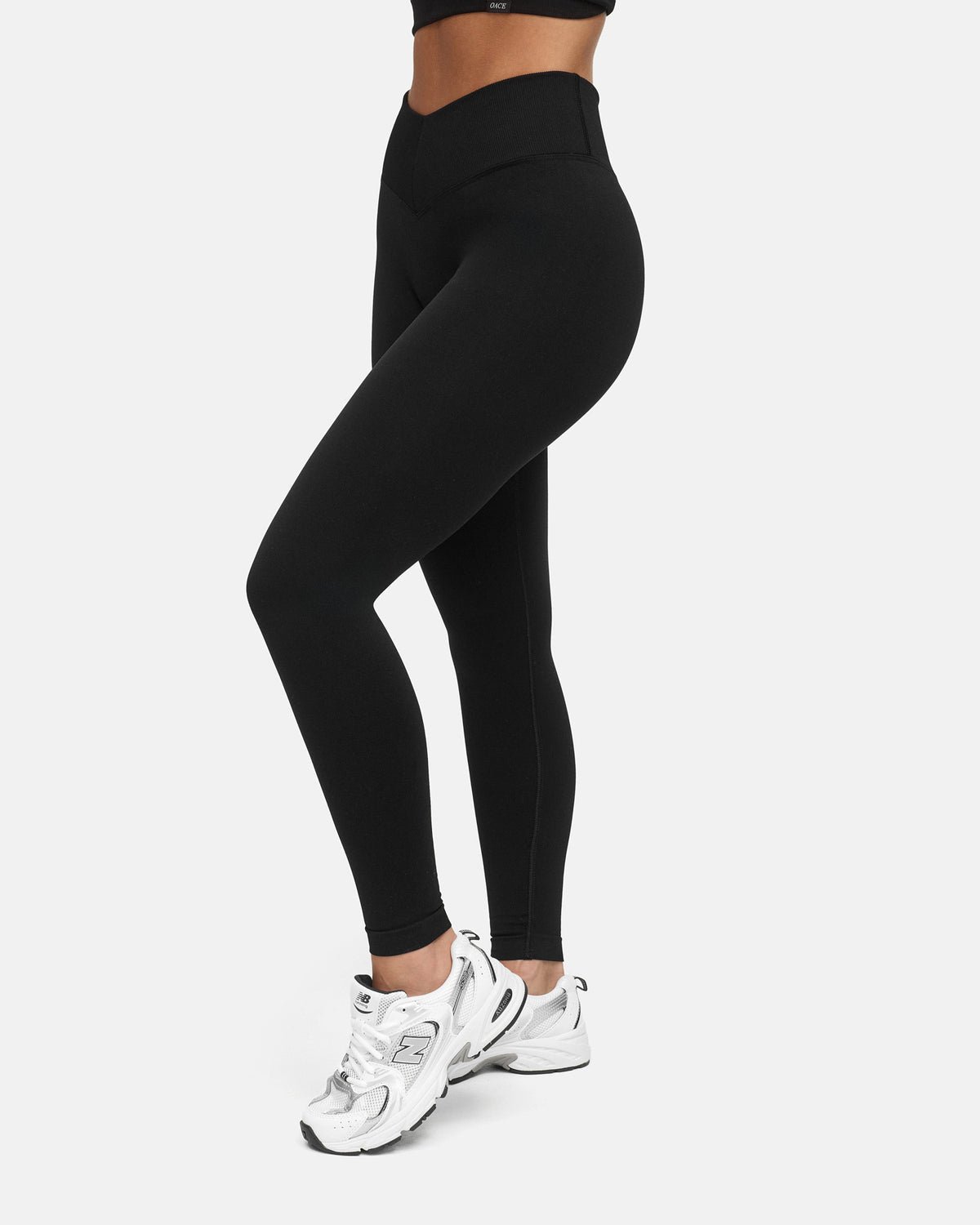 Oace Toned V-Shape Leggings - Image 6
